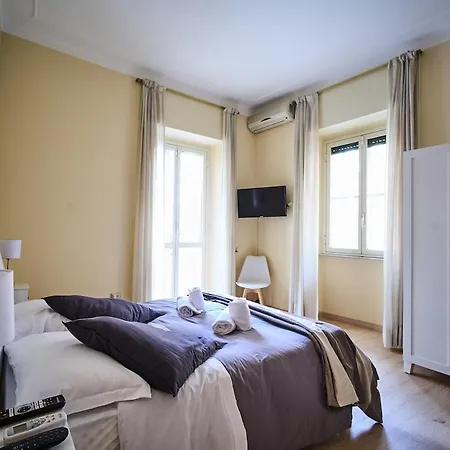 Superior Vatican Key Apartment *