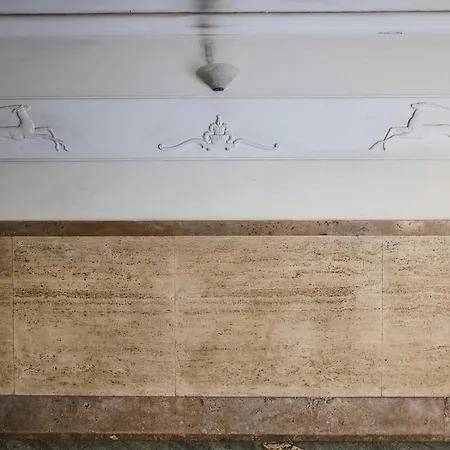 Superior Vatican Key Apartment *